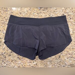 Lululemon women's Black Athletic Shorts hotty hot size 10